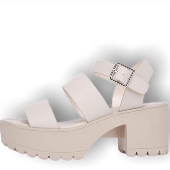 Best Seller! Soda Account Nude Lug Sole Heeled Sandal 9 - Picture 4 of 5